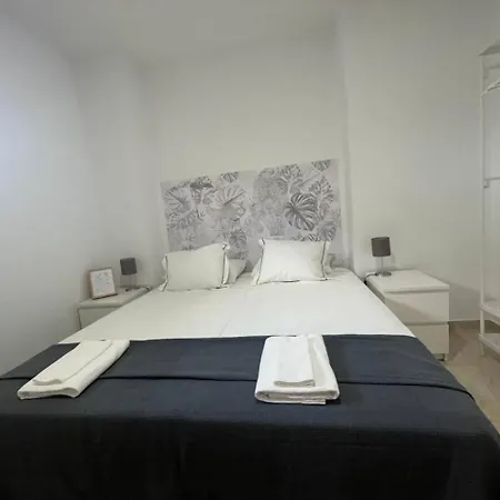 Lovelyloft Fontana 아파트